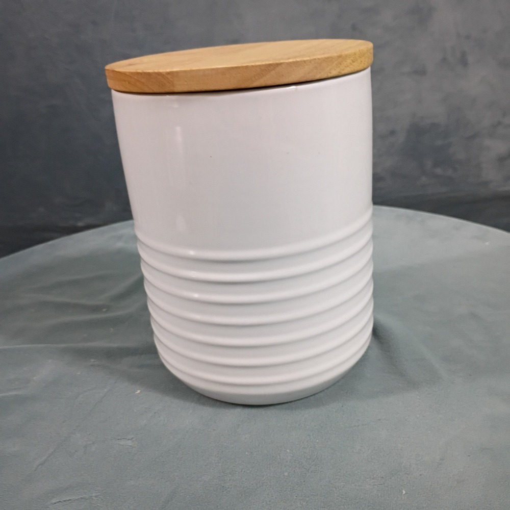 PD Home & Garden White Ceramic Canister with Wood Lid Ribbed Texture PD33278